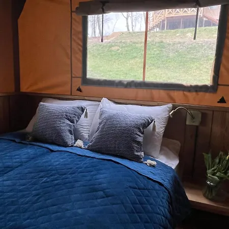 Wioska Wakacyjna Glamila * Sterławki Wielkie