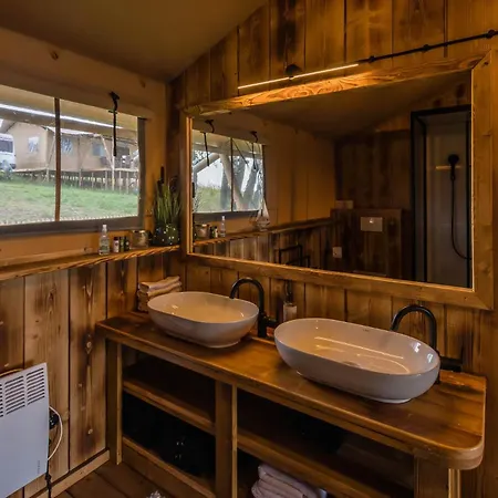 Luxe tent Wioska Wakacyjna Glamila Sterławki Wielkie