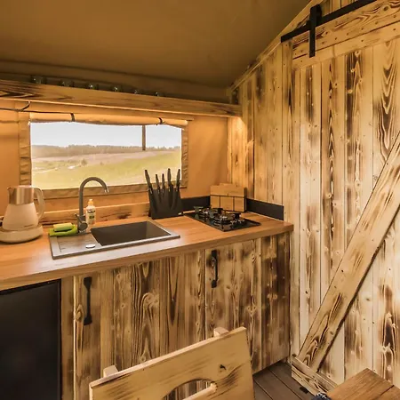 Luxe tent Wioska Wakacyjna Glamila Sterławki Wielkie
