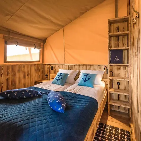 Wioska Wakacyjna Glamila * Sterławki Wielkie