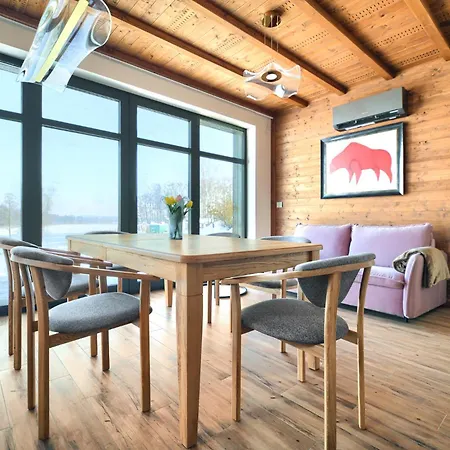 Lodge 